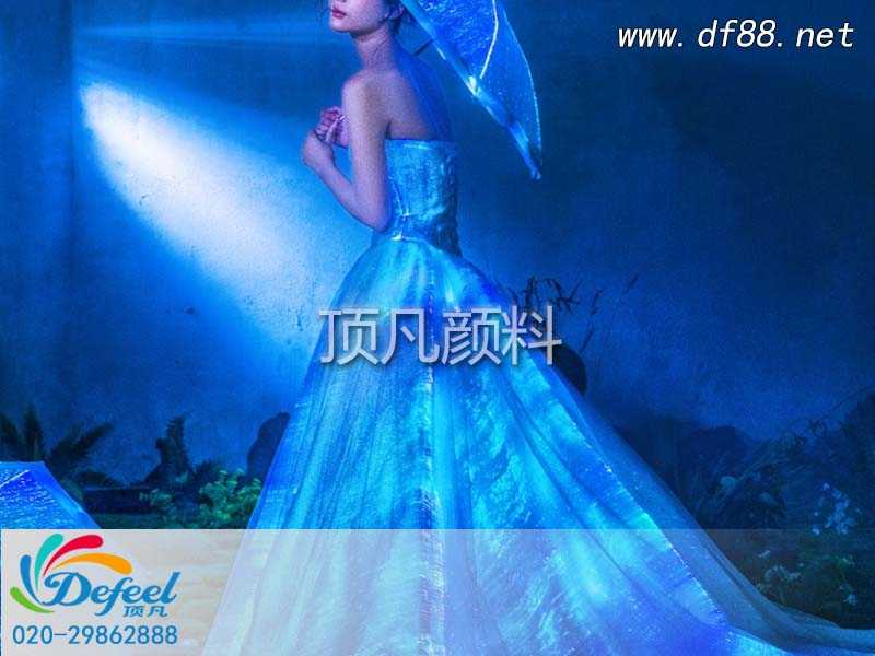 瞧过来！夜光粉与婚纱的创意设计